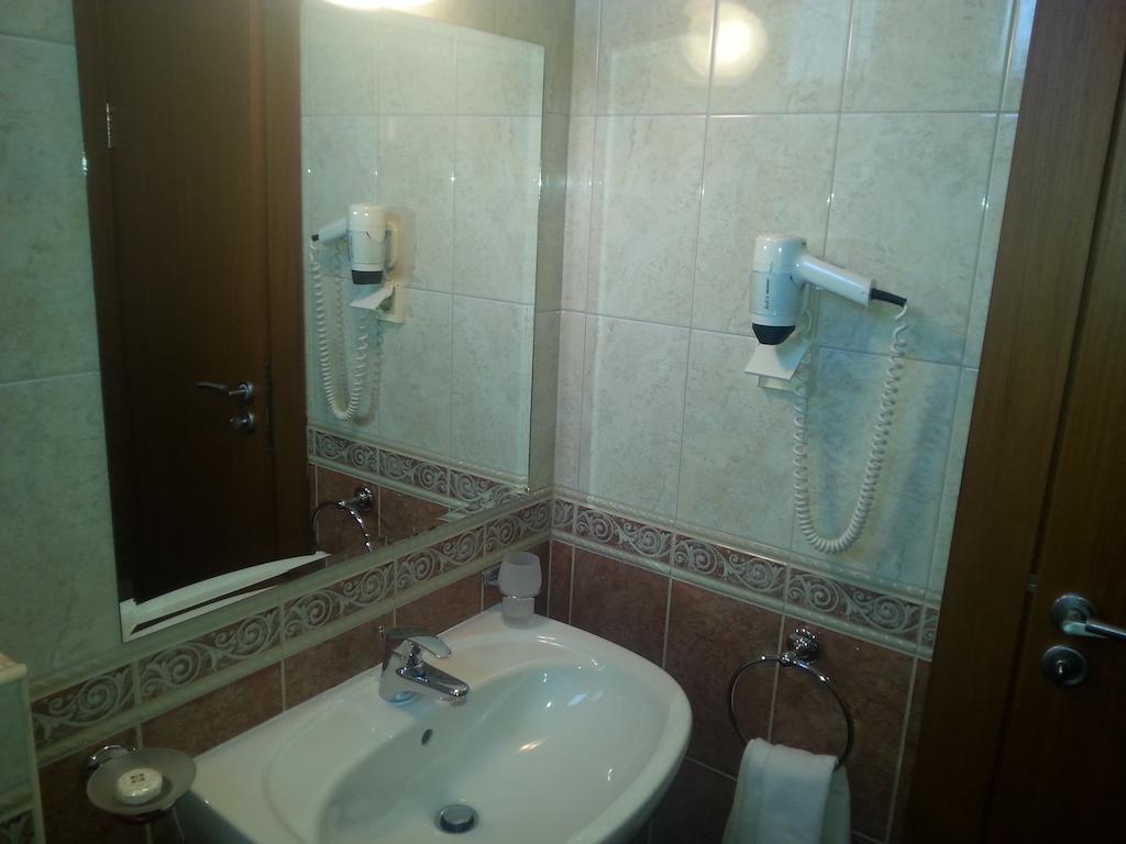 Hotel Perperikon Κάρτζαλι Δωμάτιο φωτογραφία