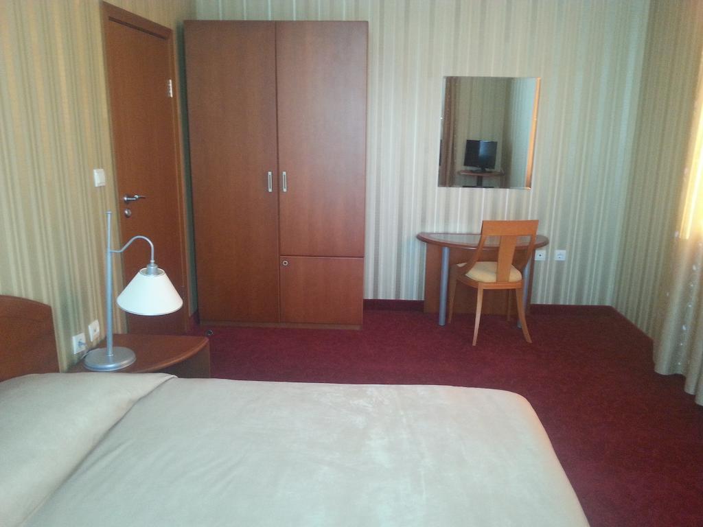 Hotel Perperikon Κάρτζαλι Δωμάτιο φωτογραφία