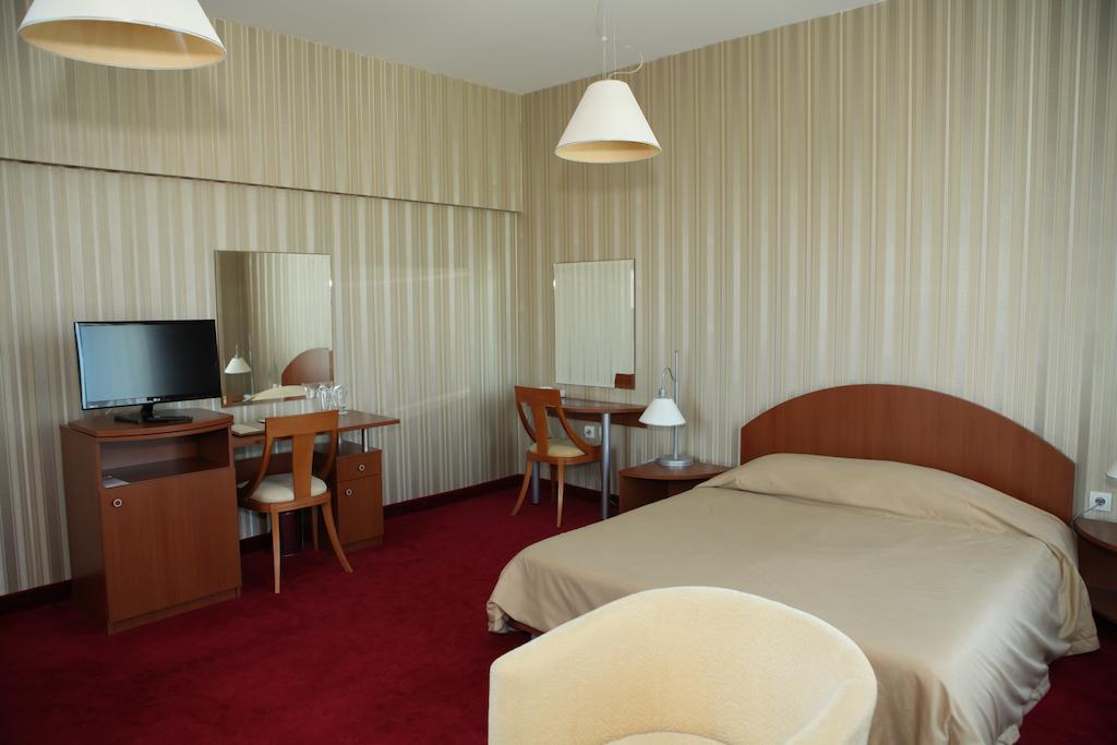 Hotel Perperikon Κάρτζαλι Δωμάτιο φωτογραφία